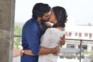 RX 100 Movie Liplock Stills